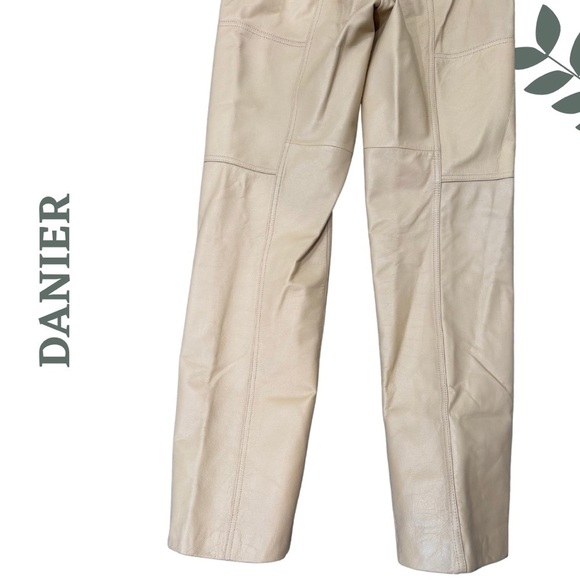 Danier Genuine Leather Pants – Beige – Lined Straight Leg Size 4 - Picture 6 of 8